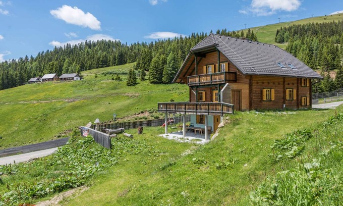 Lachtal Cabin | 250 m² Cabin ∙ 7 bedrooms ∙ 18 guests