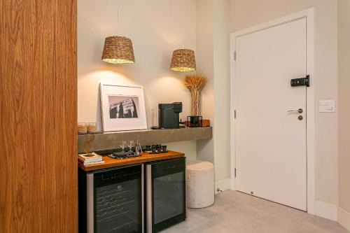 Jurere Apartment | 250m from Jurerê Beach | WI-FI 300mb #JA40