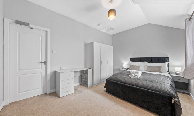 Bannockburn Bed & Breakfast | 26 Main St - Room 5