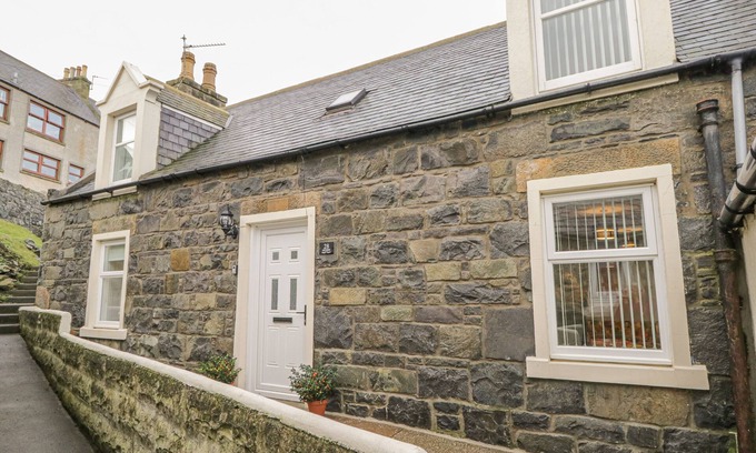 Whitehills Cottage | 28 LOW SHORE, pet friendly, character holiday cottage in Whitehills