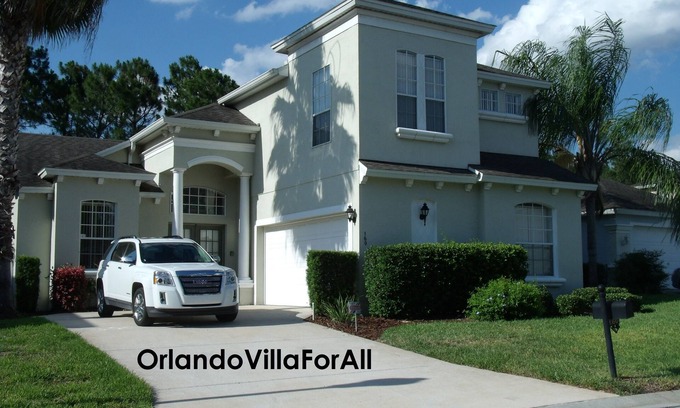Calabay Parc Villa | 2950 Sq Ft Executive Villa ,28ft Pool with Spa, free WiFi 11 Miles to Disney