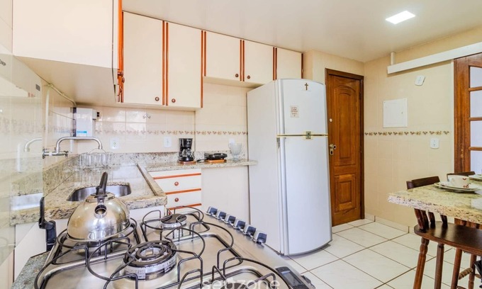 Cabo Frio Apartment | 2B Apartment w/Balcony Ads0103