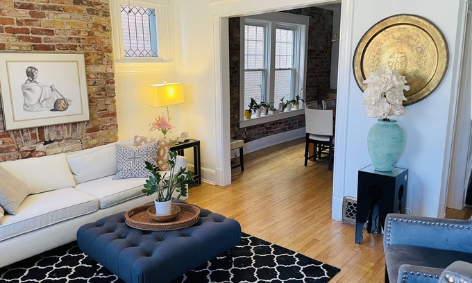 City Park West House | 2bd - Best Location Downtown Denver - 2 blocks to big park, coffee shop, food