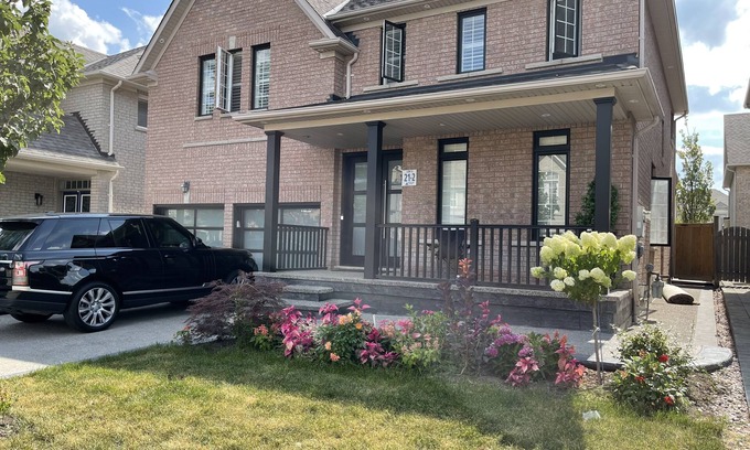 Brampton Apartment | 2Bdrm Basement Apartment Available In A Nice Neighborhood