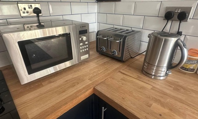 Palterton House | 2bed - garden-pets-freeparking-M1connections