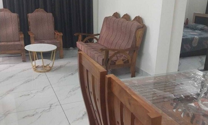 Kazhakuttam Apartment | 2bhk apartment inThiruvananthapuram with free WiFi,Ac, pets not allowed.