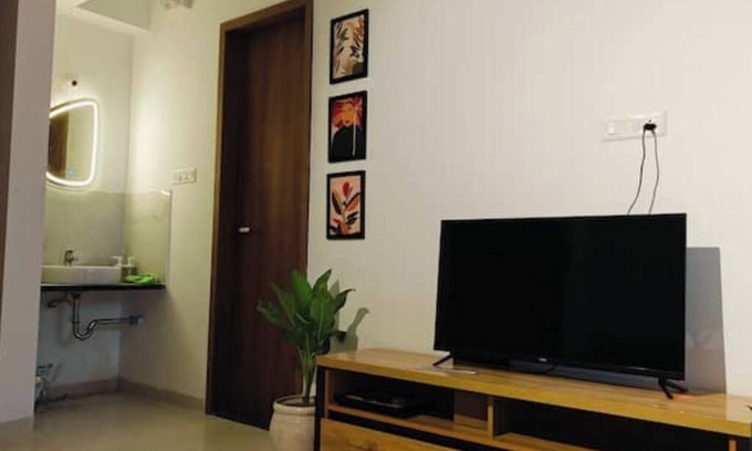 Baner Apartment | 2bhk Suite at Balewadi Hi St