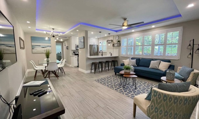 Central Beach Condo | 2BR/1BA Newly Renovated Condo - Walk to the Beach!
