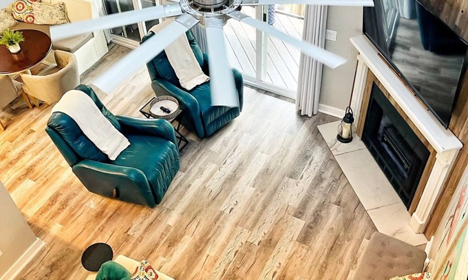 Orange Beach House | 2BR 2.5 BA Townhome. Conveniently located to everything!