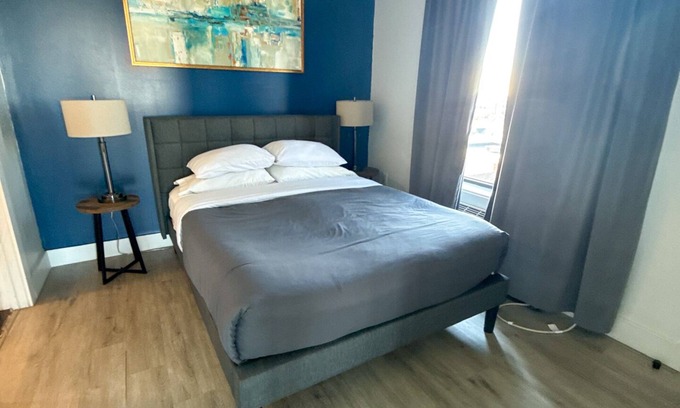 Elizabeth Apartment | 2BR apt close to EWR 8871
