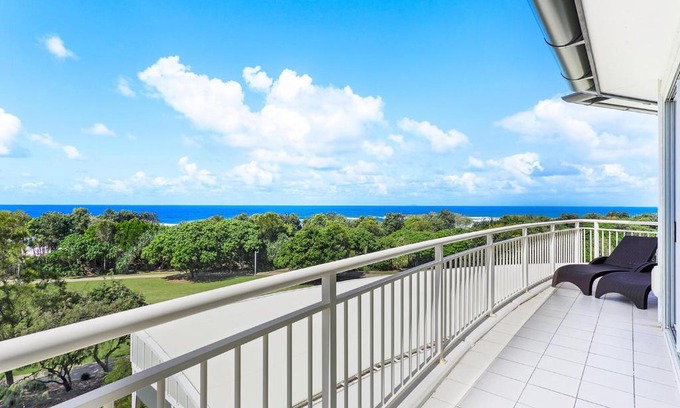 Kingscliff Apartment | 2BR Oceanview Penthouse @ Mantra Salt Resort by uHoliday