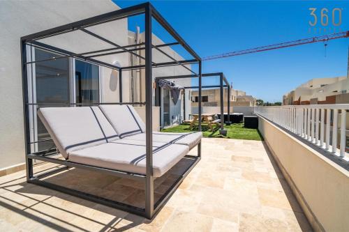 Sannat Apartment | 2BR Penthouse with Huge Terrace in peaceful Gozo by 360 Estates