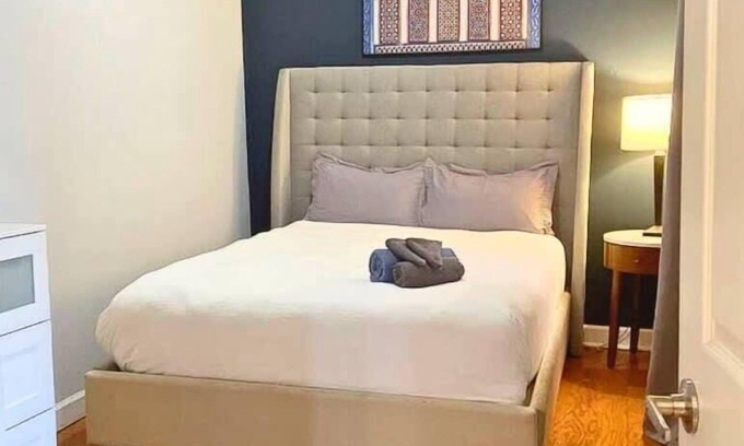 Central West End Apartment | 2BR W&D Near Forest Park, The Cortex, BJ Hospital