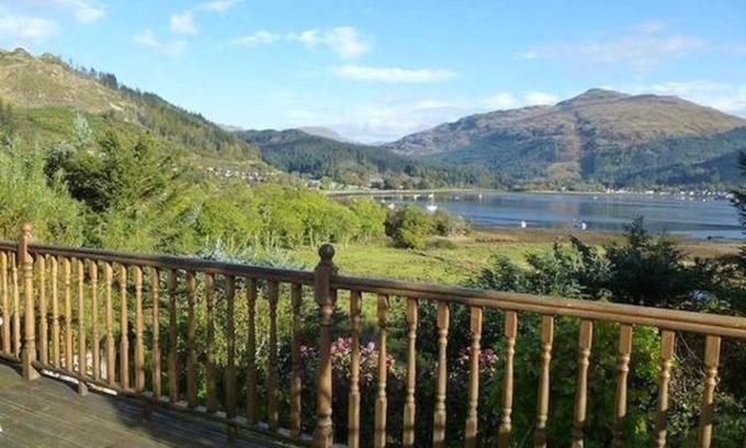 Lochgoilhead House | 2CV at Lochgoilhead with Scandinavian Hot Tub