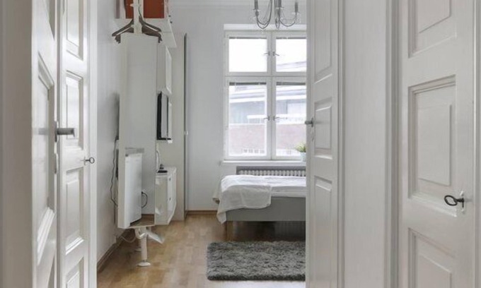 Kamppi Apartment | 2ndhomes Bright Top Floor Studio in Fredrikinkatu
