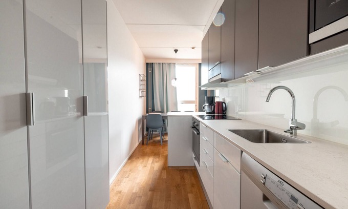 Hietalahti Apartment | 2ndhomes Kalevankatu apartment 2