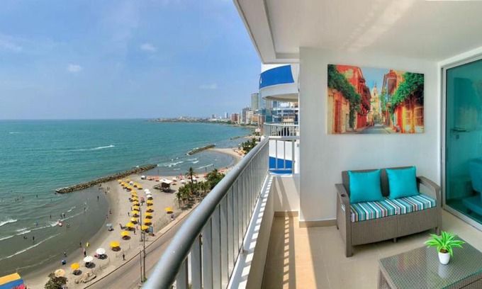 Bocagrande Apartment | 2P1-AL2 APARTAMENTO DE 2 ALCOBAS FRENTE AL MAR CON AIRE ACONDICIONADO Y WIFI