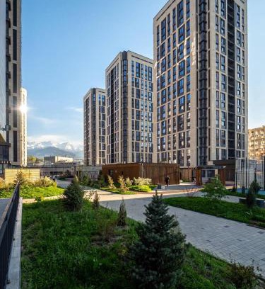 Almaty Apartment | 3-комнатная С ПАНОРАМНЫМ ВИДОМ на ГОРЫ на главном проспекте Аль-Фараби