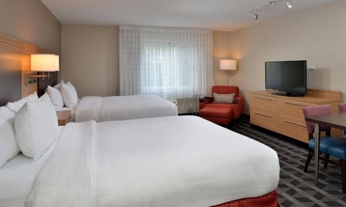 Morrisville Hotel | 3 Apartment-Style Units w/Free Breakfast - 8 Miles Away from Umstead State Park