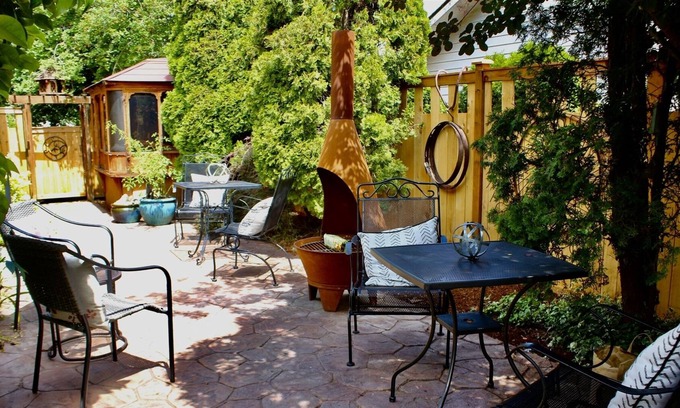 Sequim House | 3 apartments combined for large groups!