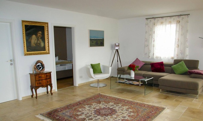 Neusiedl am See Apartment | 3 App. Susanne, Dusche, WC, 3 Schlafräume - Pannonia Appartements