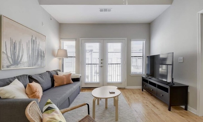 West Campus Condo | 3 Bed/2 Bath West Campus Penthouse Condo in the Heart of Austin