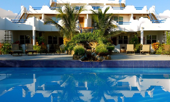 Sittee River Villa | 3 Bedroom with Roof Top Panoramic Ocean and Mountain Views