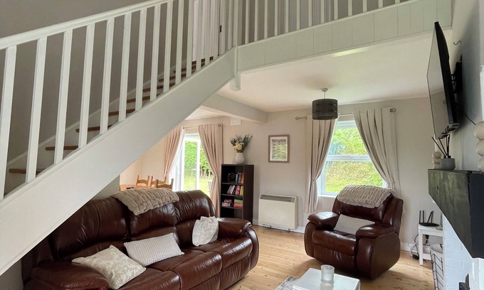 Belturbet House | 3 bed house on the banks of the River Erne and just outside Belturbet town