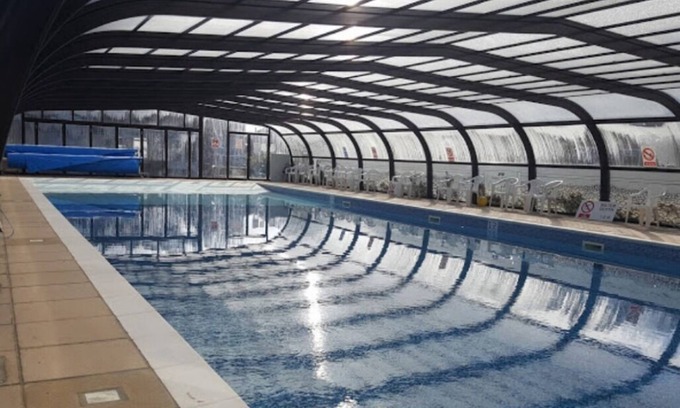 Corton House | 3 Bed House, Waterside Holiday Park, Rest & Bar, Communal heated pool, Suffolk