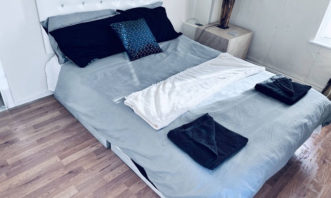 High Wycombe House | 3 Bed House with Garden