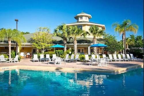 West Kissimmee Apartment | 3 bed - Private Oasis - Completley Immaculate