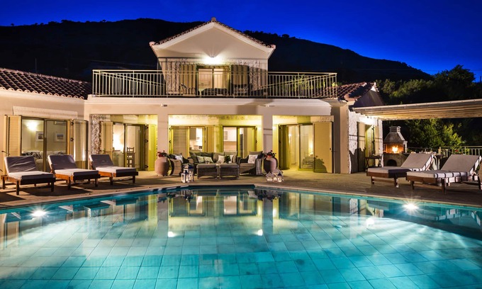 Skala Villa | 3 Bed Skala Villa with Infinity Pool and Sea Views