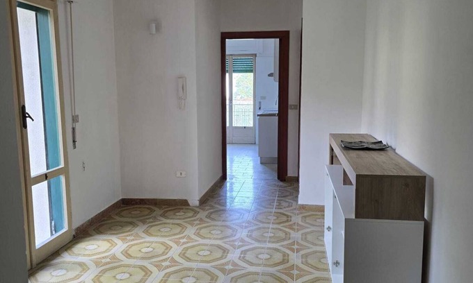 Montepaone Lido Apartment | 3-bedroom apartment in superb Calalunga-pietragrande with WiFi, AC