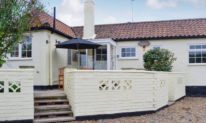 Blythburgh Cottage | 3 bedroom accommodation in Blythburgh, near Southwold