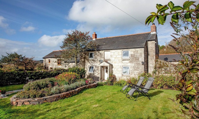 Nanpean Cottage | 3 bedroom accommodation in Nanpean, near St Austell