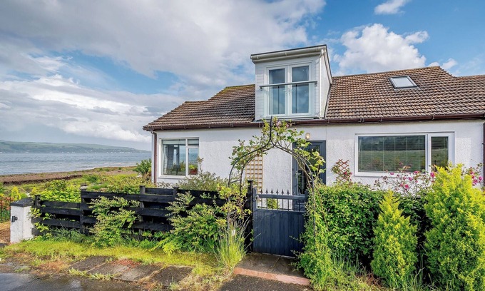Kilmun Cottage | 3 bedroom accommodation in Blairmore