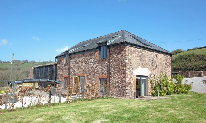 Tiverton Cottage | 3 bedroom accommodation in Butterleigh, near Tiverton