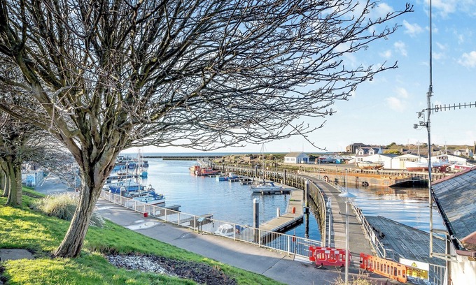 Girvan Cottage | 3 bedroom accommodation in Girvan