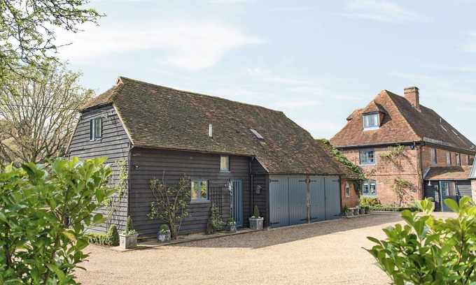 Maidstone Cottage | 3 bedroom accommodation in Hunton