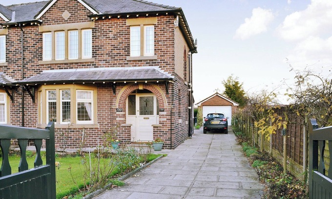 Wrightington Cottage | 3 bedroom accommodation in Wrightington, near Wigan