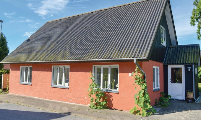 Asaa House | 3 bedroom accommodation in Asaa