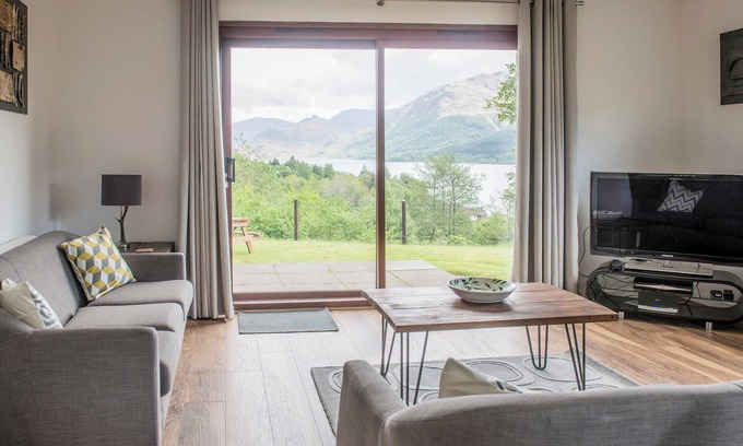 Kyle Cottage | 3 bedroom accommodation in Inverinate, near Kyle