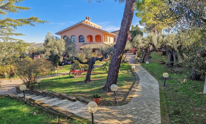 Moscufo House | 3 bedroom amazing home in Moscufo