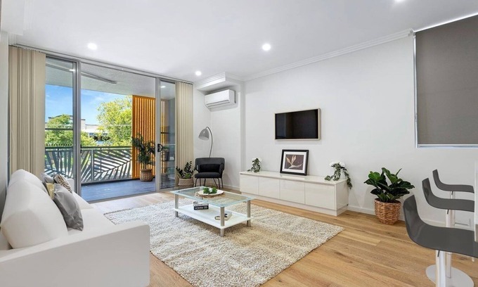 Nowra Apartment | 3 bedroom apartment - 67 Graham Street, Nowra