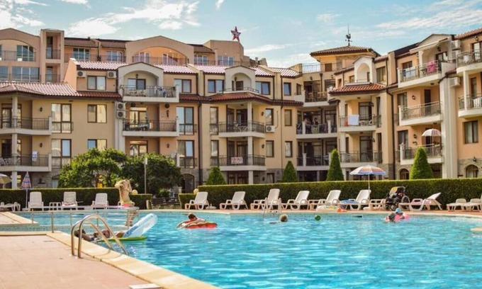 Sunny Beach Apartment | 3 Bedroom Apt with Pool Views at Arcadia Complex
