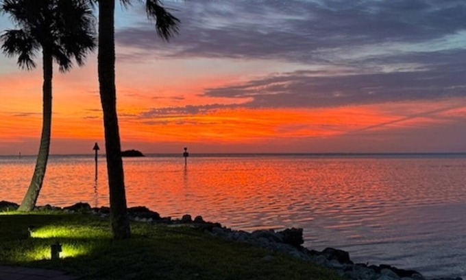 Burnt Store Marina Condo | 3-bedroom condo w/water views in phenomenal Burnt Store Marina in Punta Gordan