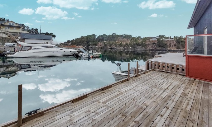 Lysekloster House | 3 bedroom cozy home in Lepsøy