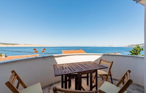 Prizna Apartment | 3 Bedroom Gorgeous Apartment In Prizna