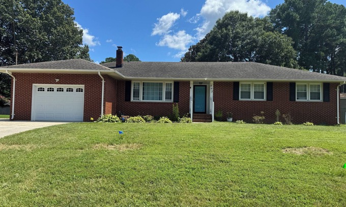 Fentress House | 3-bedroom home away from home in fabulous Chesapeake, Virginia.