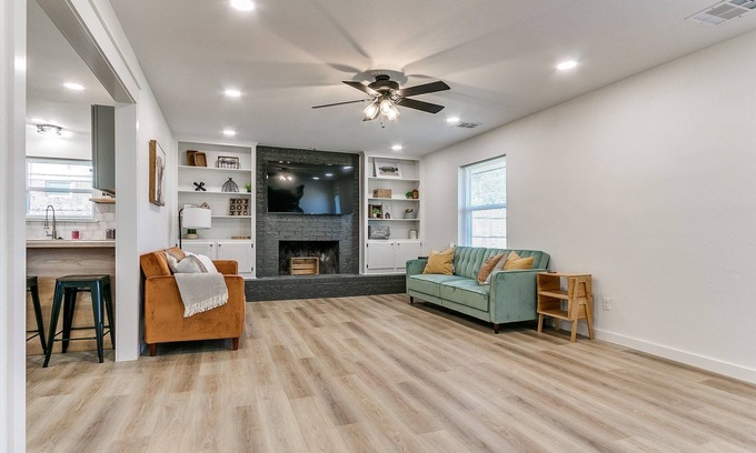El Reno House | 3-bedroom house in El Reno near Lake and rt 66!